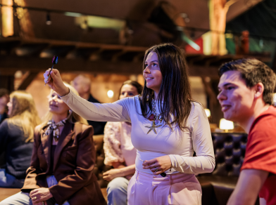 RADSTAKESOCIALBAR 08032026 TIMMENGERINK 81