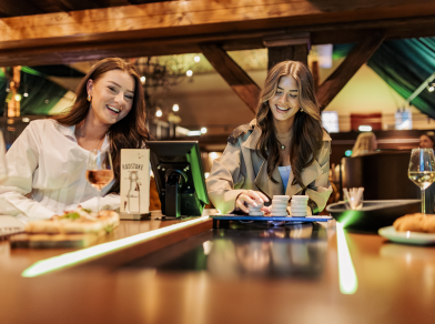 RADSTAKESOCIALBAR 08032026 TIMMENGERINK 142