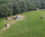 Buitenterrein Huisjes